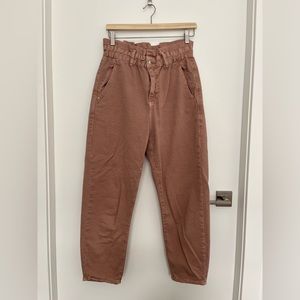 Zara paper bag waist jeans. Pink. Size 40/8.